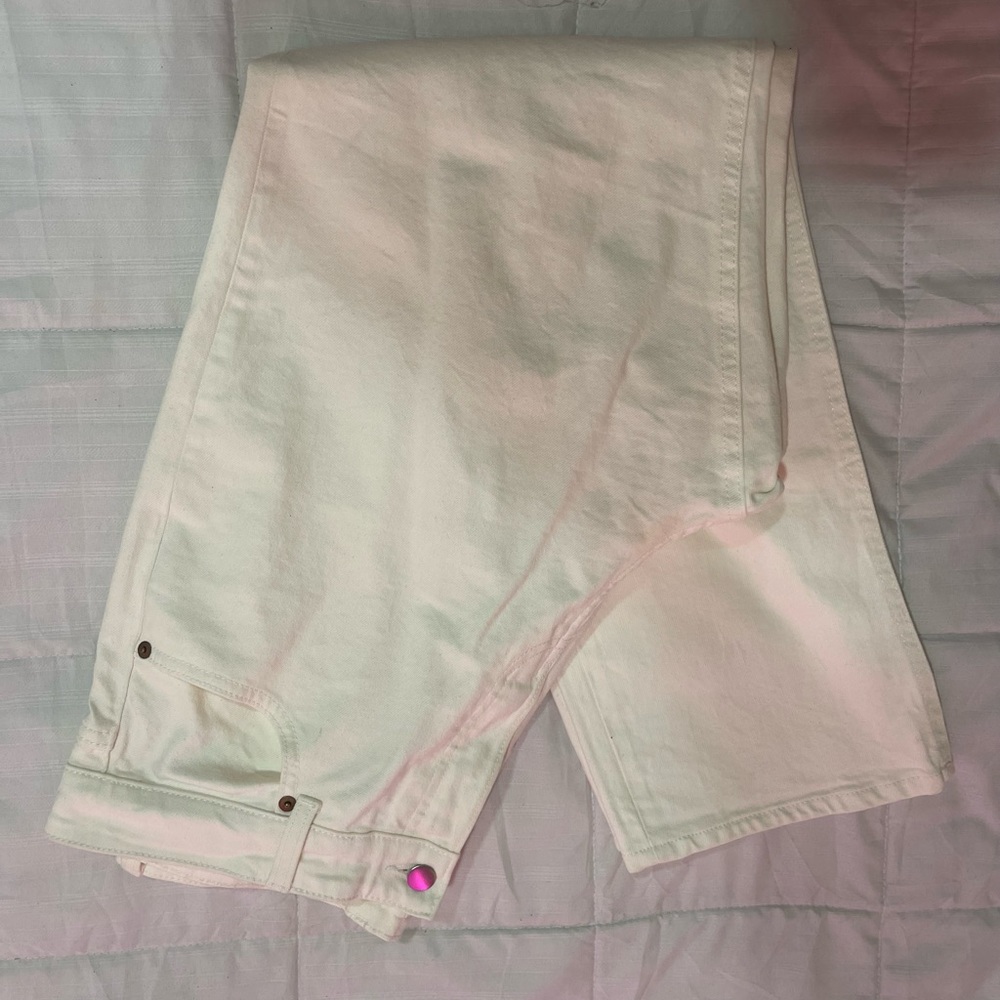 White H&M jeans